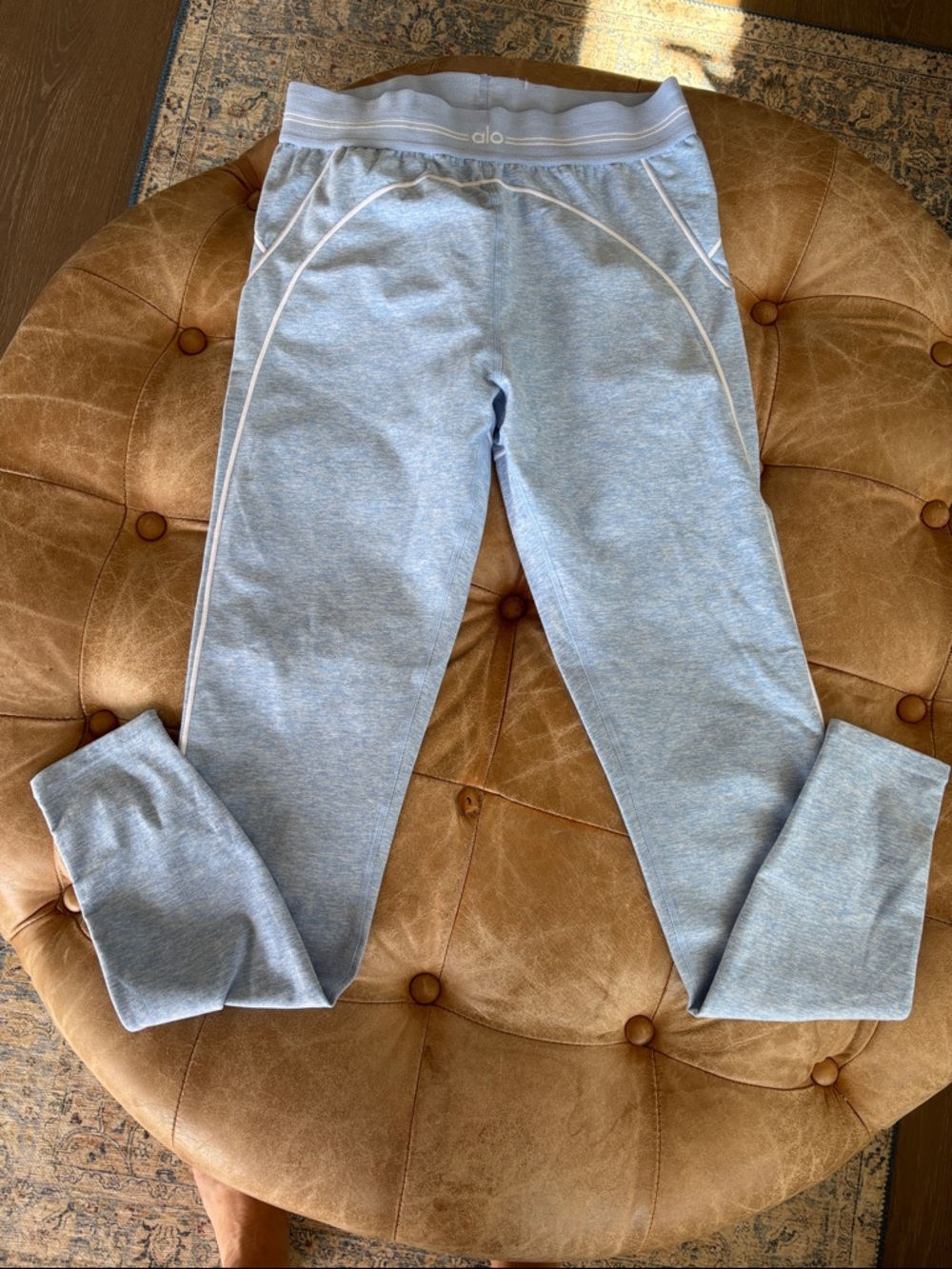ALO Light Blue Size Large Legging with While Pinstripe